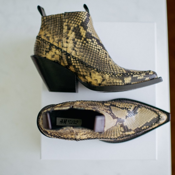 H&amp;M Shoes Hm Premium Quality Genuine Leather Booties